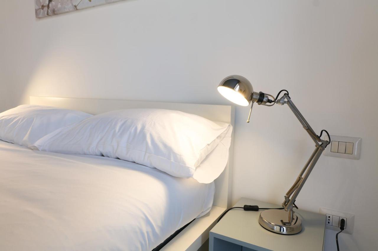 Primopiano - Giacosa Apartment มิลาน ภายนอก รูปภาพ