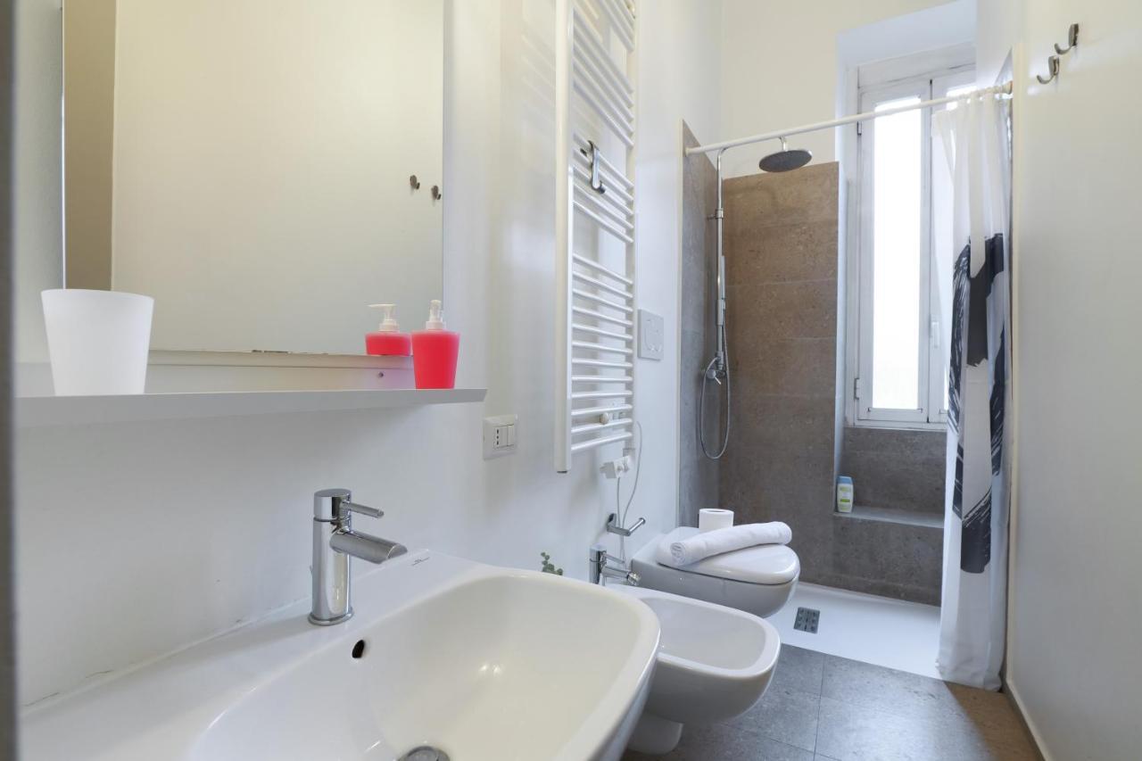 Primopiano - Giacosa Apartment มิลาน ภายนอก รูปภาพ